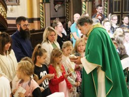 Rozpoczęcie przygotowania do I Komunii Świętej i poświęcenie darów dzieci komunijnych, 21.09.2025